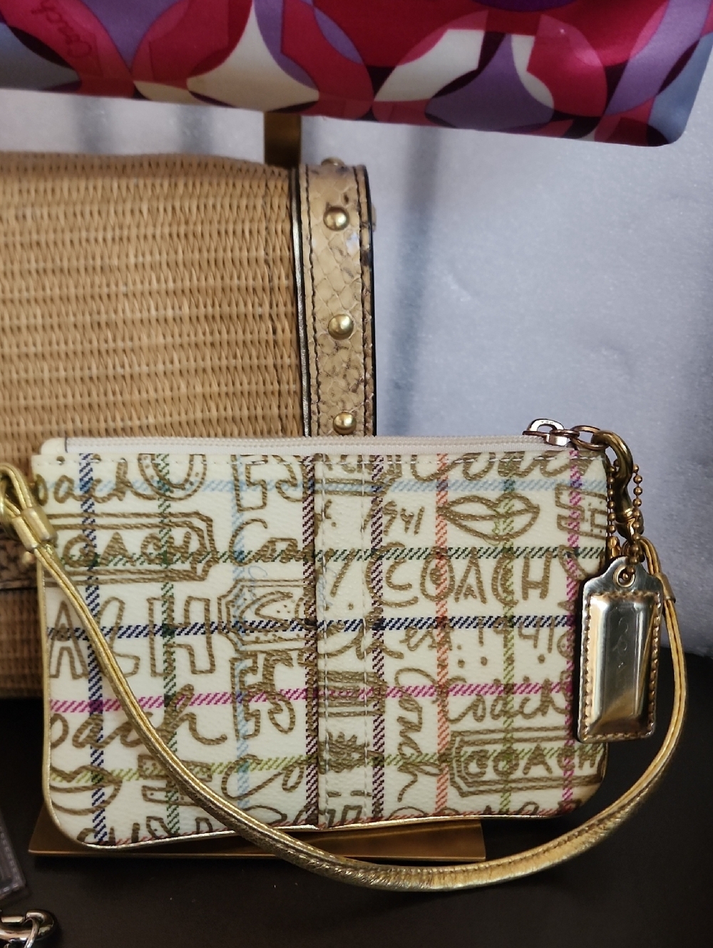 Coach Sellers Bundle Of 7, Note Unique Hang Tags  All Euc - Picture 10 of 16